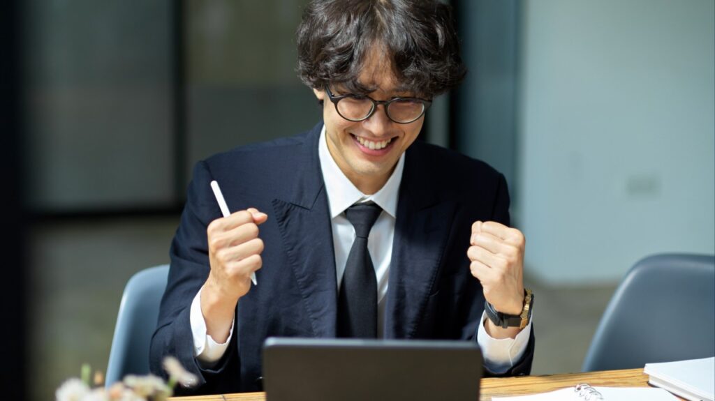How to Turn an Internship into a Full-Time Job Offer